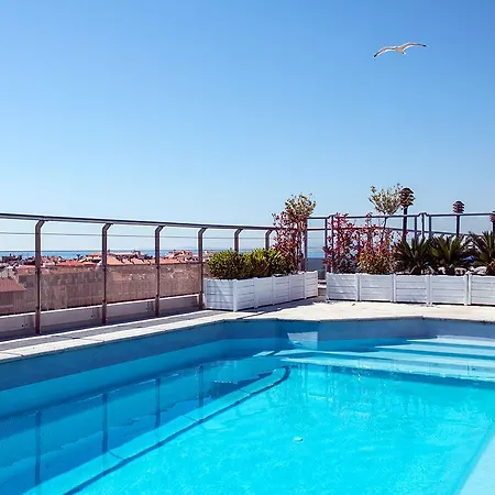 Aston La Scala Hotel 4*