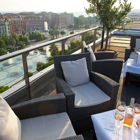 Aston La Scala Hotel 4*