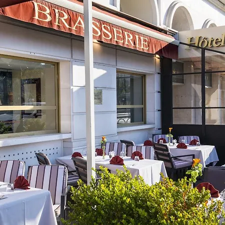 Aston La Scala Hotel 4*