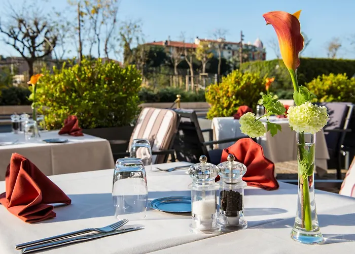 Aston La Scala Otel 4*