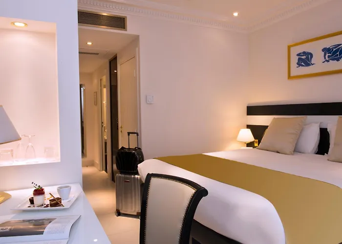 Aston La Scala 4* Nice